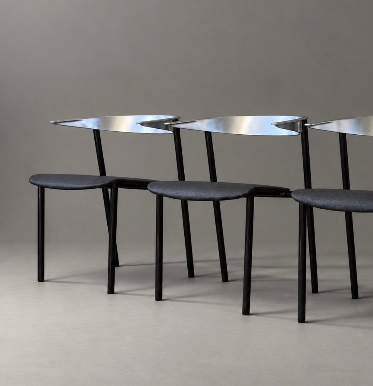 4 Gala Chairs — Bernal & Isern for Sellex, 1988, Antiquités & Art, Ensemble, Argent, Enlèvement, Métal