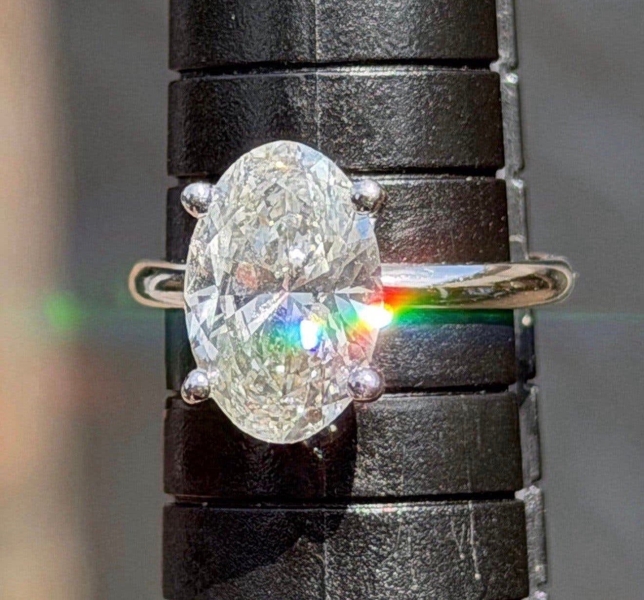 Nieuwe gouden ring met VS1 diamant 3.08ct! winkelprijs €5000, Neuf, Enlèvement ou Envoi, Or, 17 à 18
