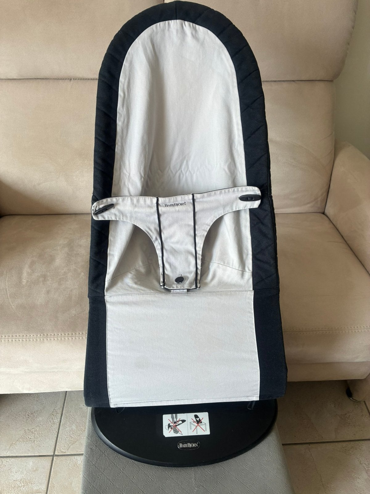 Wipper/ sitter BabyBjorn, Kinderen en Baby's, Wipstoeltjes, Verstelbaar, Wipstoel, Zo goed als nieuw, Ophalen