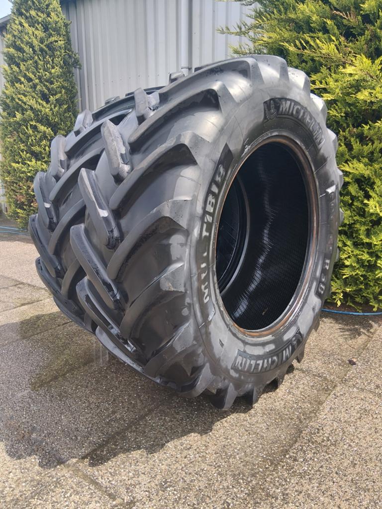 Michelin 600/65R38 Multibib 40mm 80%, Articles professionnels, Agriculture | Pièces | Pneus, Jantes & Essieux, Enlèvement