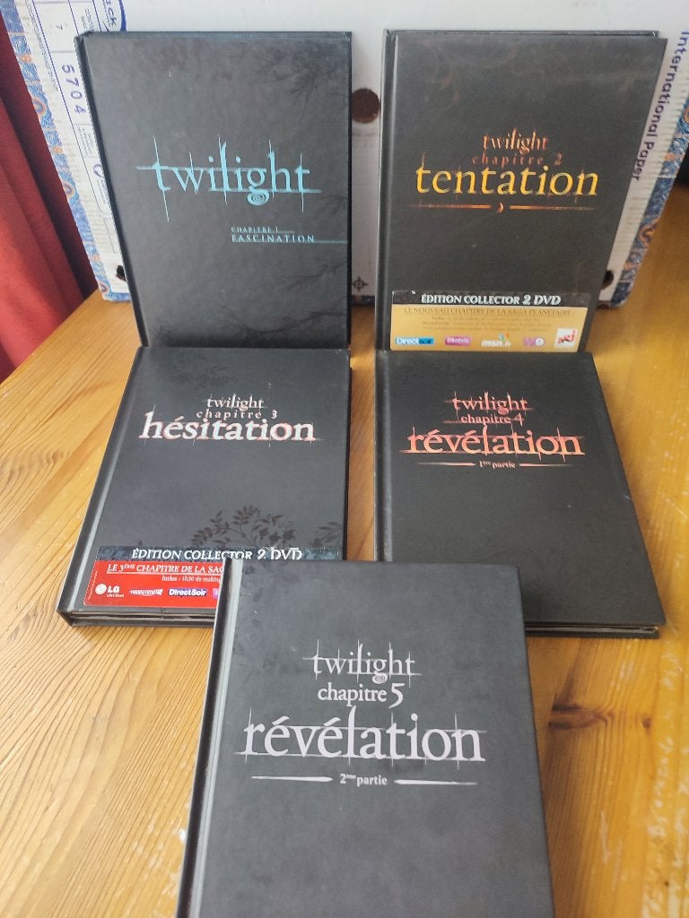 TWILIGHT - Pack dvd Intégrale Coffrets Collectors, Enlèvement ou Envoi, Comme neuf, Matériel bonus