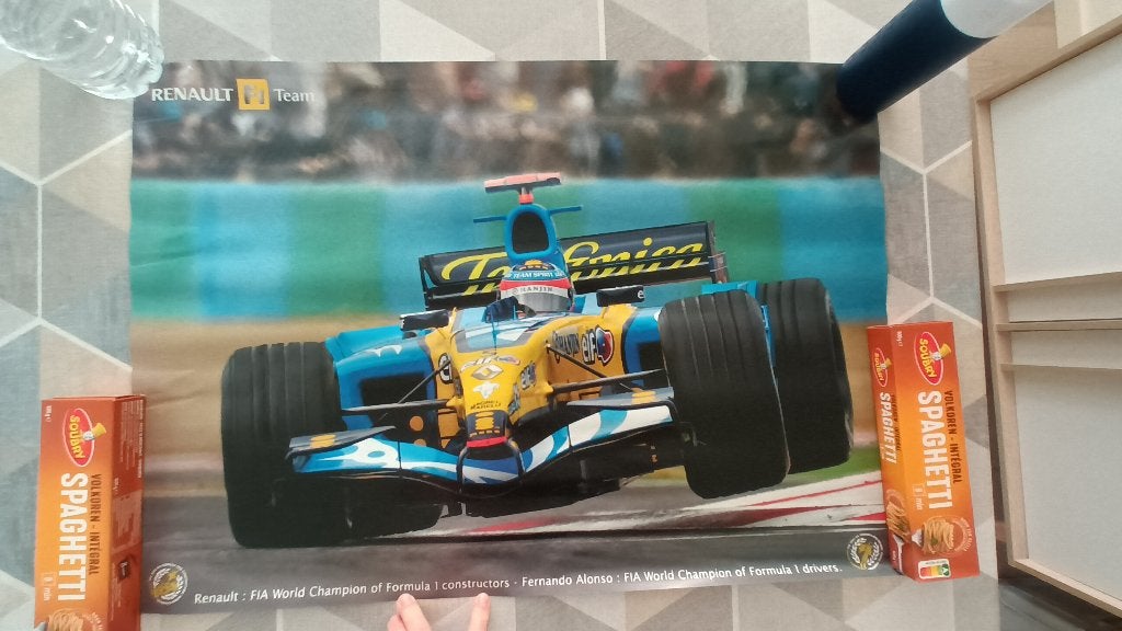Poster 2005 Renault F1 - Alonso Champion, Collections, Enlèvement ou Envoi, Rectangulaire horizontal, A1 jusqu'à A3, Comme neuf