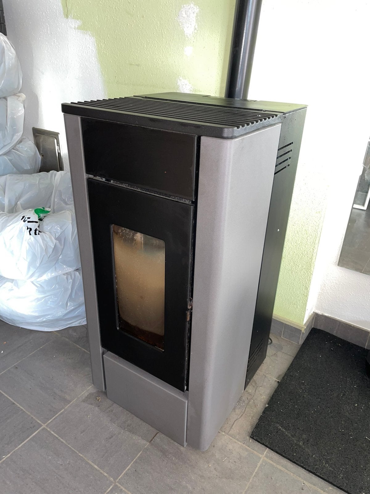 Poêle à granulés MCZ MAY Air 7 S1 7 kW + 100kg de pellets, Enlèvement, Comme neuf, Poêle à granulés