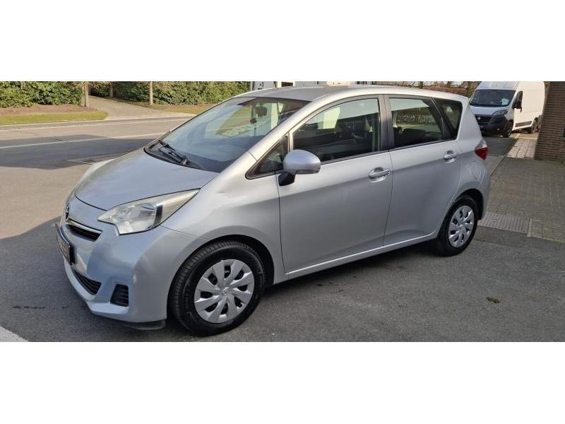 Toyota Verso-S 1.3B 6MT VERSO S LUNA, Euro 5, Monovolume, Zwart, Overige kleuren