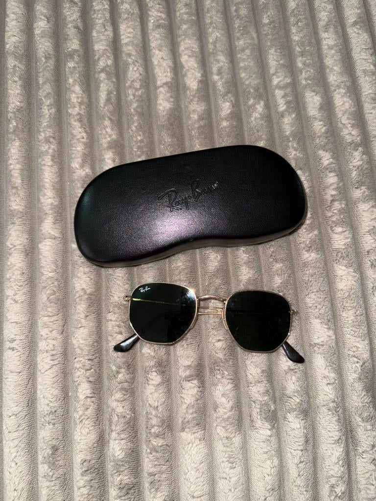 Zonnebril Ray-Ban, Enlèvement, Comme neuf, Lunettes de soleil, Ray-Ban