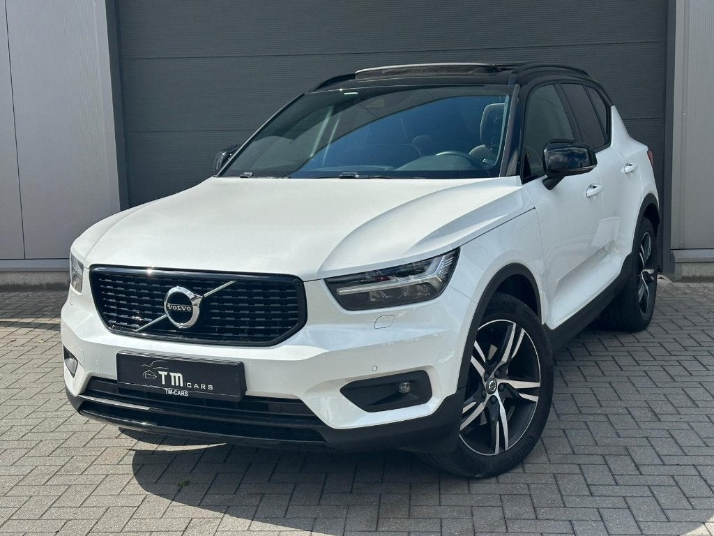 Volvo XC40 benzine automaat 190pk, Autos, Volvo, Cuir et Alcantara, Achat, Euro 6, Entretenue par le concessionnaire