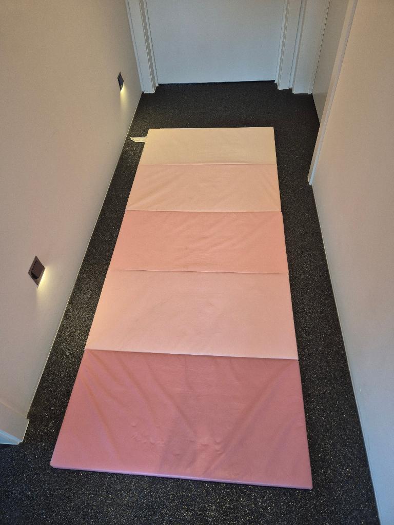 Ikea turnmat, Sport en Fitness, Ophalen, Gebruikt, Roze