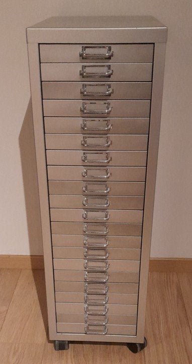 Metalen ladekastje 21 schuiven, Doe-het-zelf en Bouw, Werkbanken, Ophalen, Gebruikt, Minder dan 70 cm