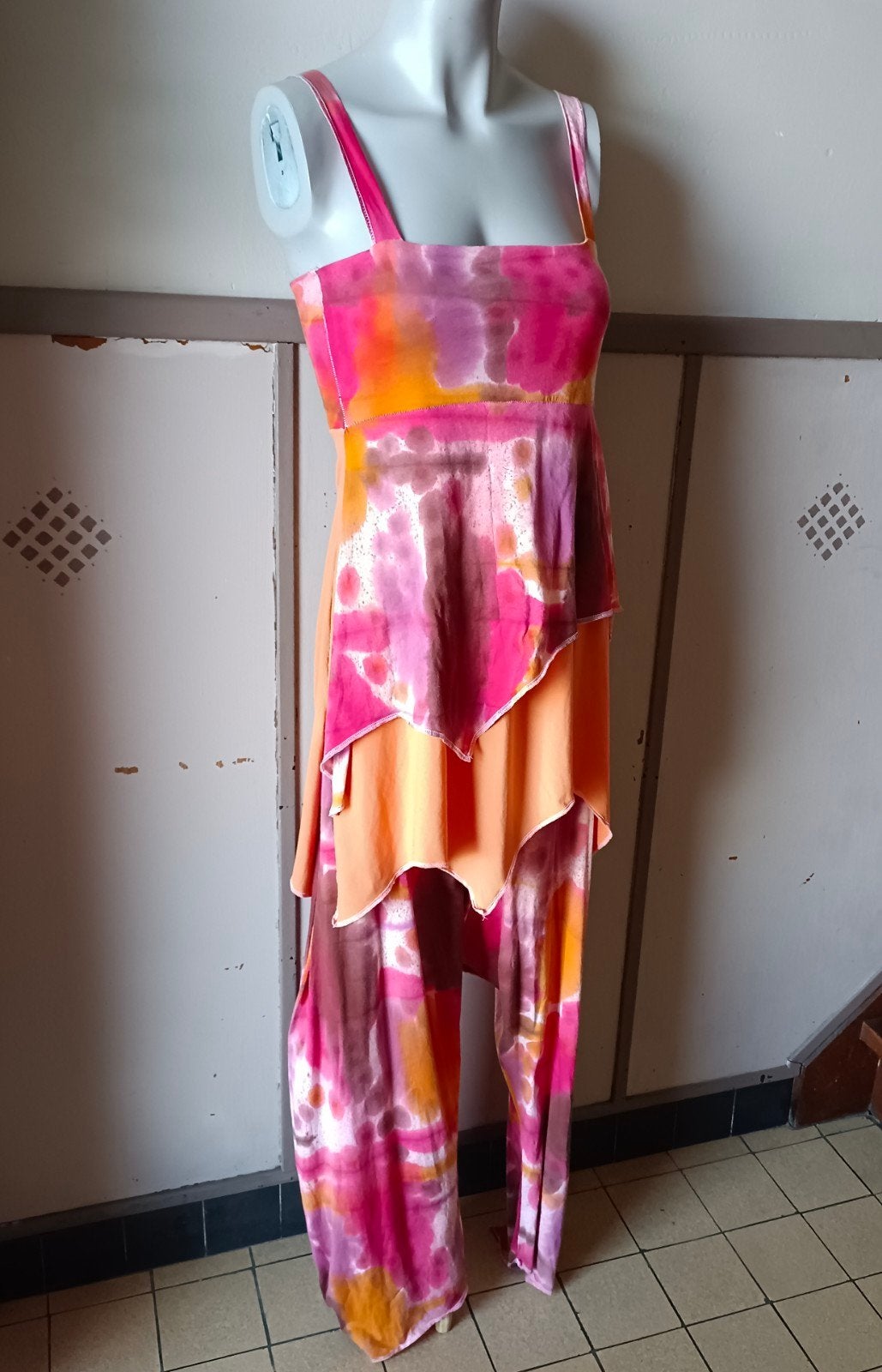 NIEUW Ensemble set 40/42, Kleding | Dames, Jumpsuits, Ophalen of Verzenden, Nieuw, Maat 42/44 (L), Roze