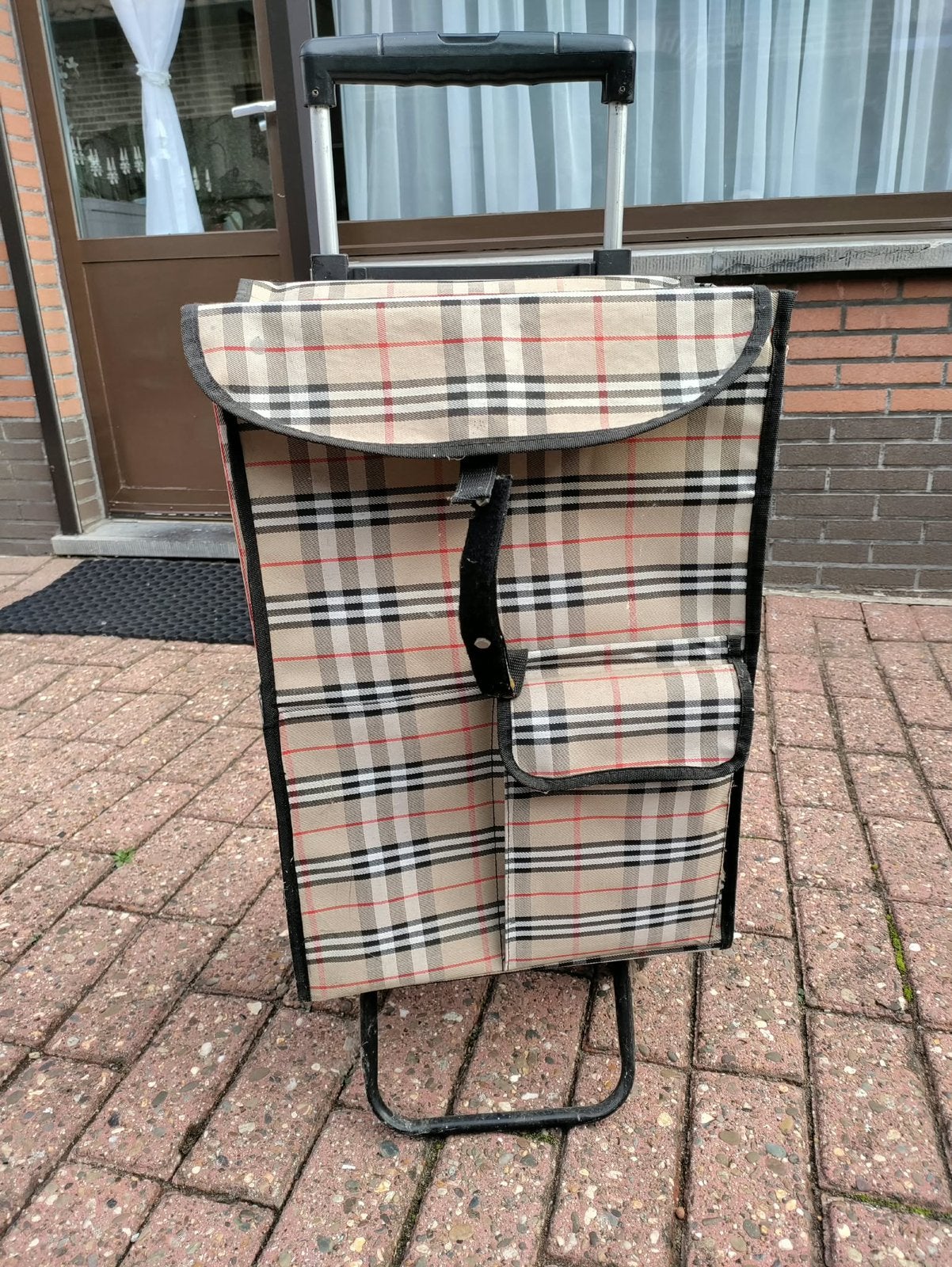 Boodschappentrolley, Ophalen, Gebruikt