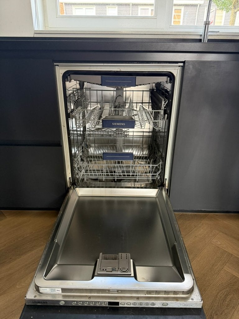 BRUYNZEEL MAT ZWARTE HOEKKEUKEN QUOOKER!GEDEMONTEERD, Zwart, Hoekkeuken, Ophalen of Verzenden, Zo goed als nieuw