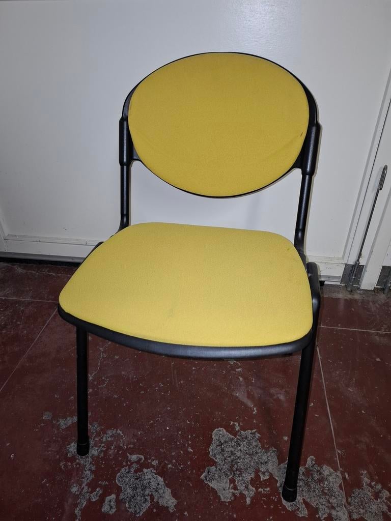 8 gele stoelen, Huis en Inrichting, Ophalen