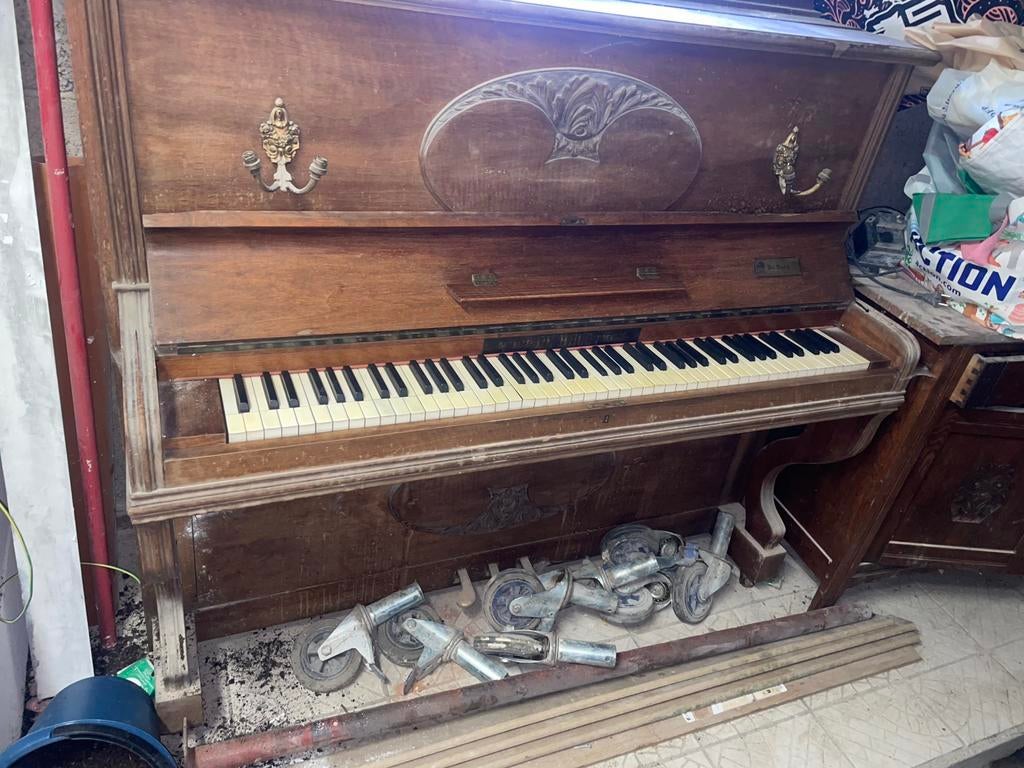 À DONNER ancien piano, Musique & Instruments, Enlèvement, Utilisé, Piano