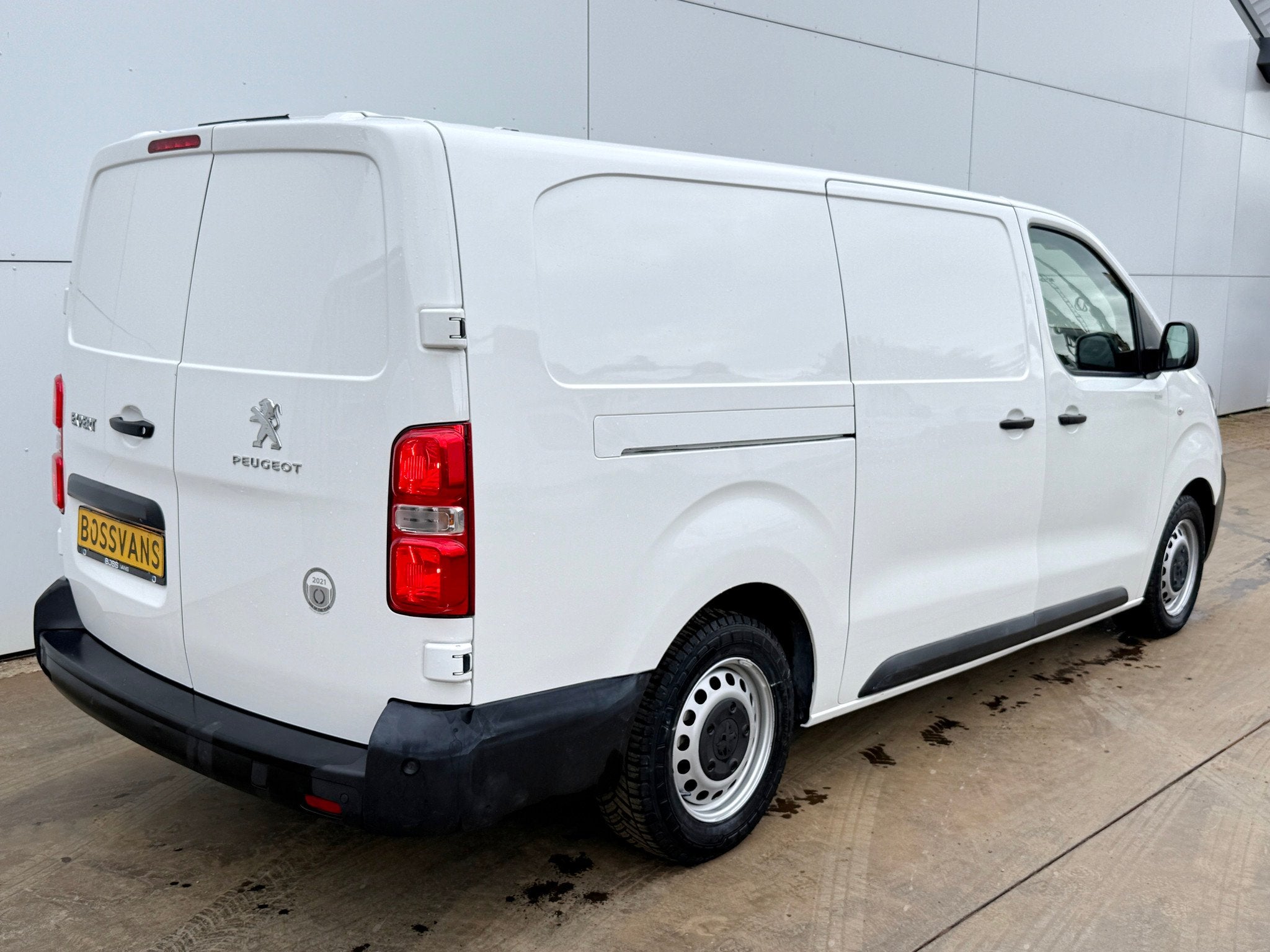 Peugeot e-Expert 50kWh 136PK Elektrisch 230km WLTP L3 Snella, Auto's, 0 cilinders, Gebruikt, 136 pk, Wit