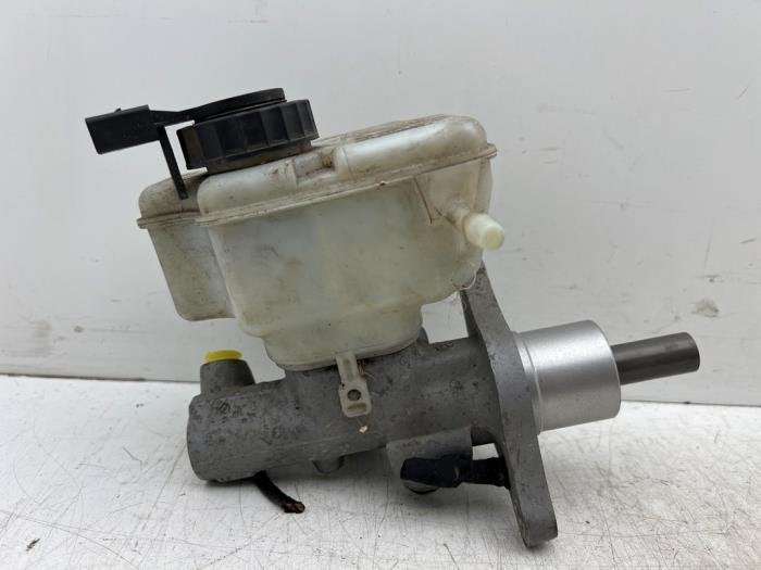 Hoofdremcilinder van een Volkswagen Caddy, Gebruikt, -, Volkswagen, -