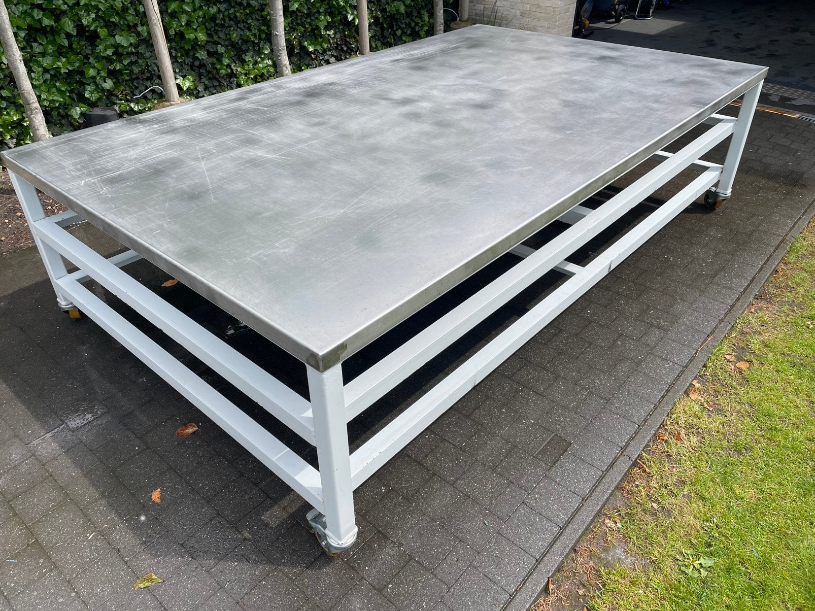 Grote werktafel Inox/rvs, Doe-het-zelf en Bouw, Ophalen, Zo goed als nieuw