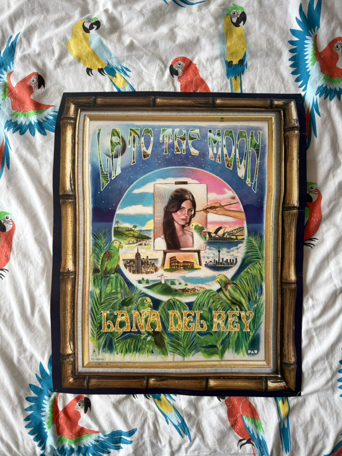Lana Del Rey - LA To The Moon tour poster, Enlèvement