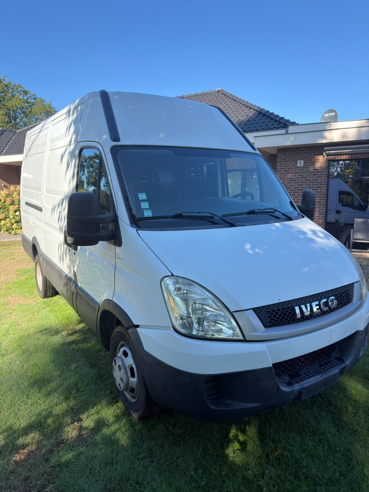 Iveco Dailey 50C18*3,5ton trekvermogen*gekeurd*, Achat, Entreprise, Boîte manuelle, Noir