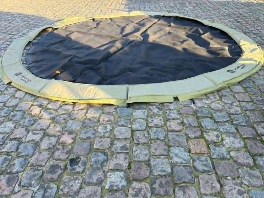 Trampoline gratis af te halen, Ophalen, Gebruikt