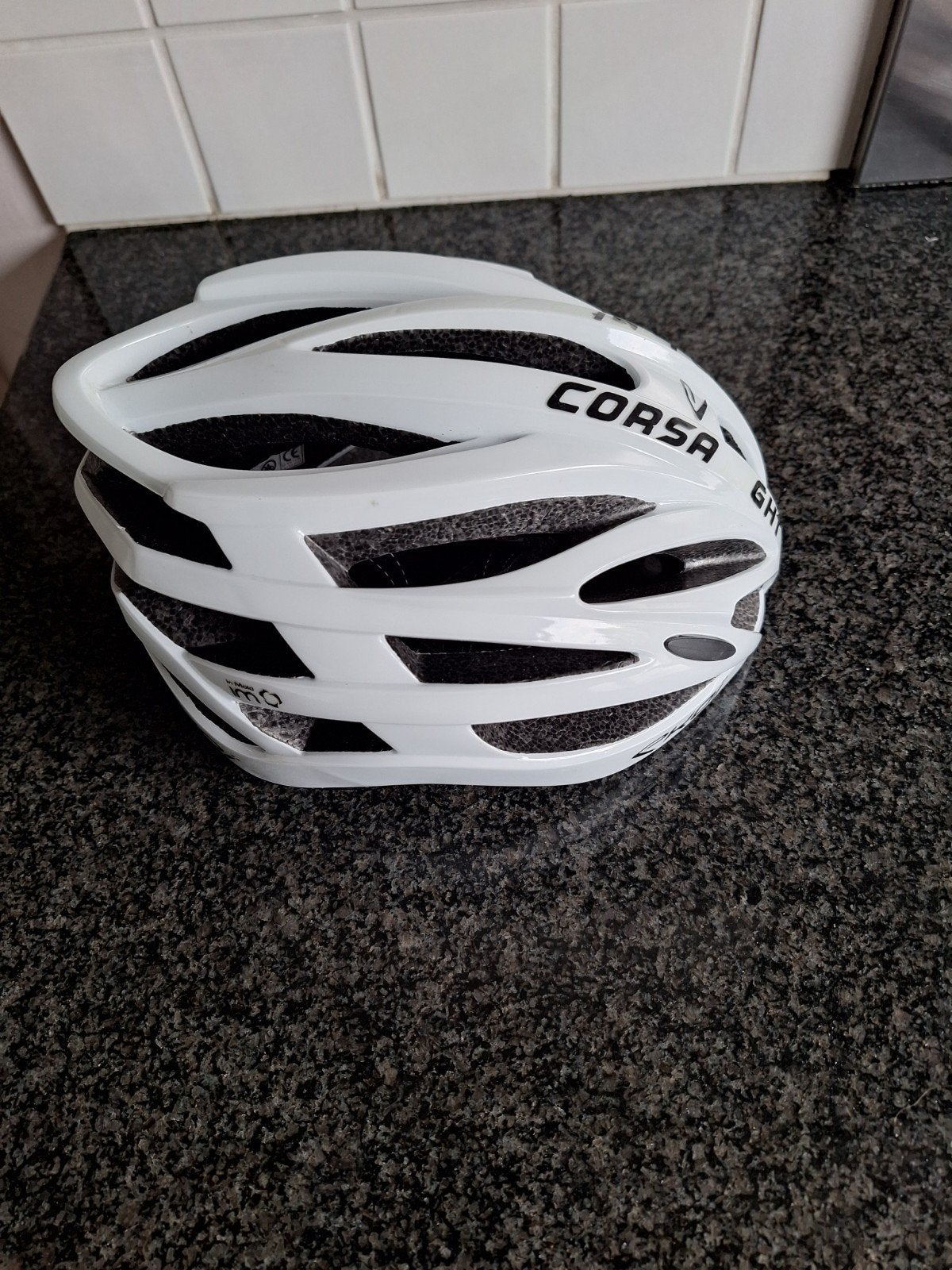 Ekoi helm Medium, Vélos & Vélomoteurs, Accessoires vélo | Casques de vélo, Enlèvement ou Envoi