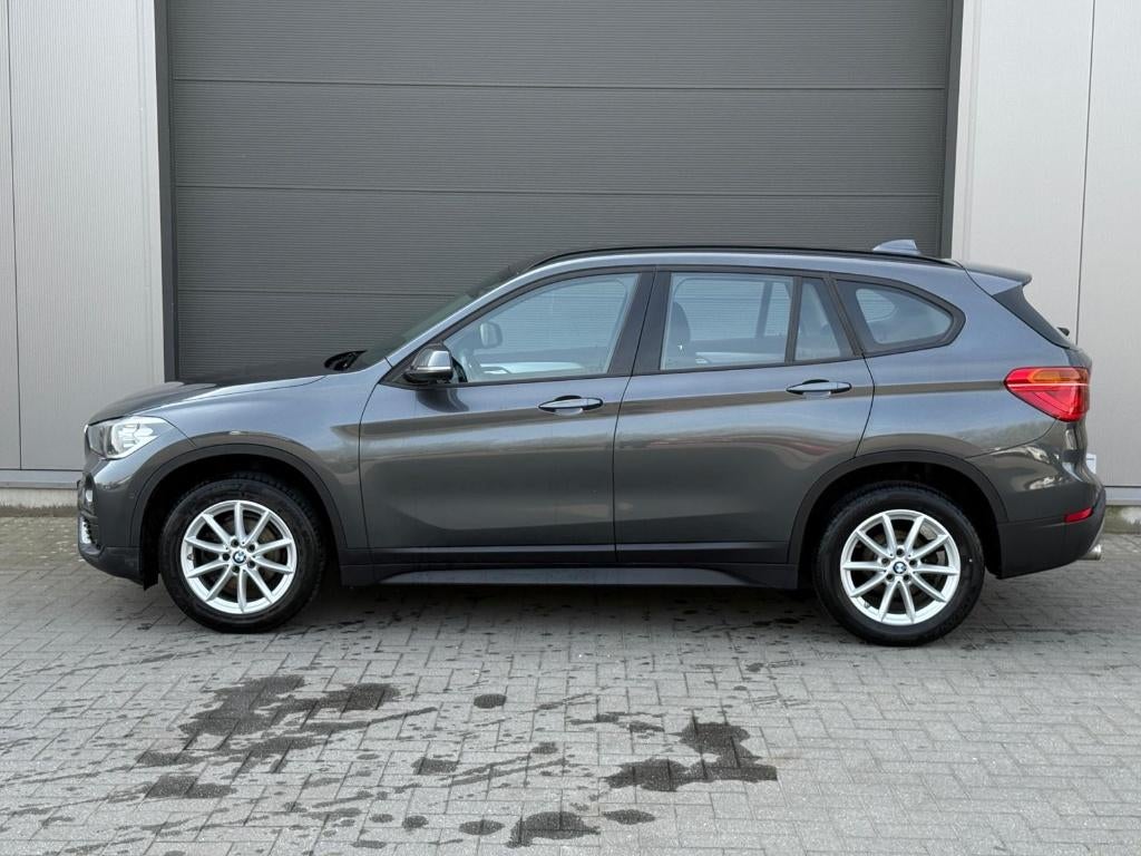 BMW X1 benzine navigatie, Auto's, BMW, Stof, Bedrijf, 5 deurs, 3 cilinders