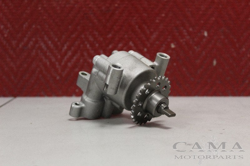 POMPE A HUILE FJR 1300 2006-2012 ABS (FJR1300 FJR1300A), Dhr. S. di Majo, Utilisé, Info@cama-motorparts.nl, P.J. Troelstraweg 8 8
3144 CX  MAASSLUIS, NL