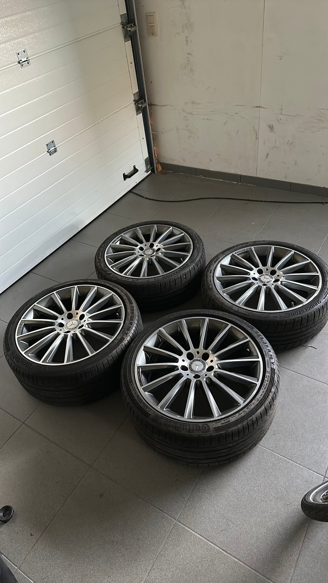Originele 19 inch AMG velgen Mercedes, Auto-onderdelen, Banden en Velgen, Gebruikt, Banden en Velgen, Personenwagen, Zomerbanden
