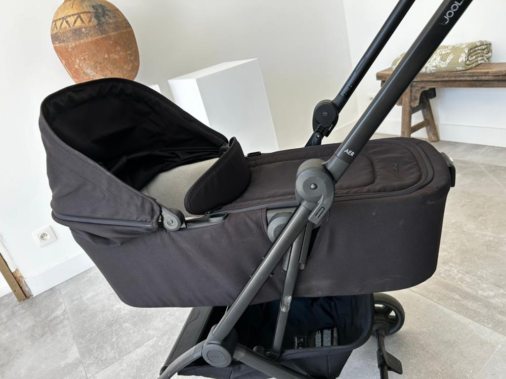 Zwarte Baby cot joolz aer/aer plus, Ophalen, Zo goed als nieuw