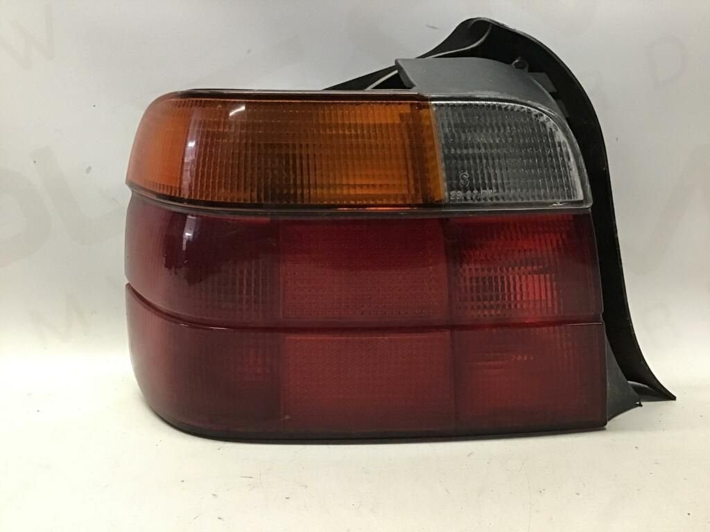 Achterlicht links BMW 3-serie Compact E36 8353805, -, Utilisé, -, Enlèvement ou Envoi