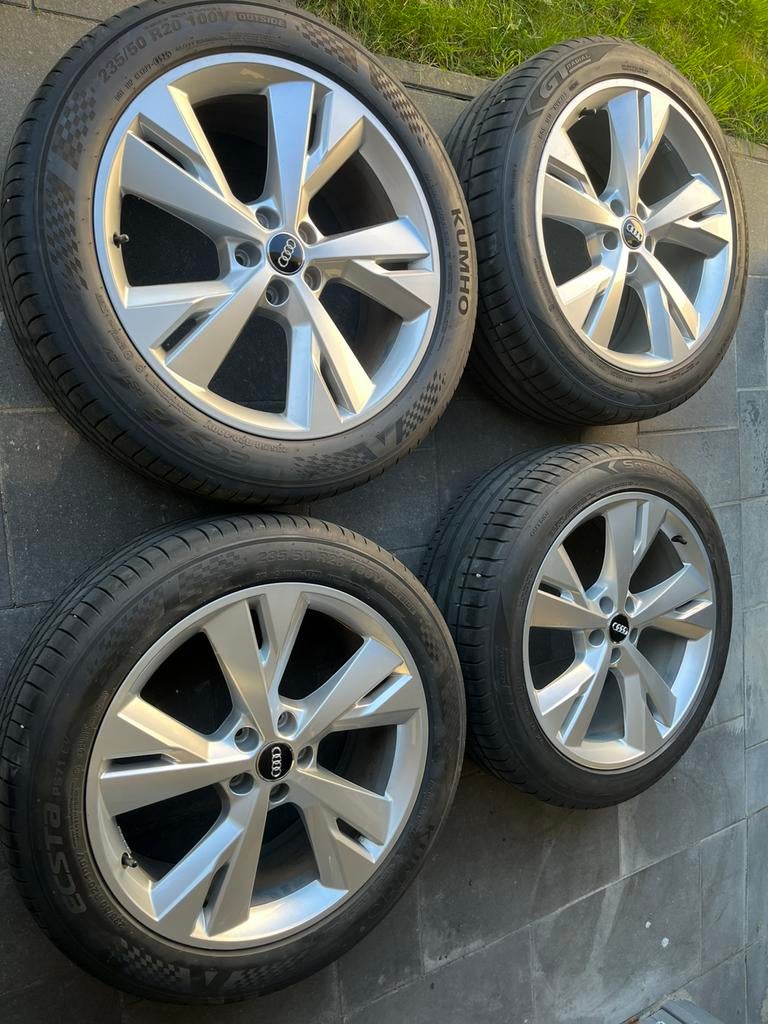 Kit de largeur Audi Q4 de 20 avec pneus 5x112, 8 et 9 x 20, Pneus et Jantes, Enlèvement ou Envoi, Véhicule de tourisme, Pneus été