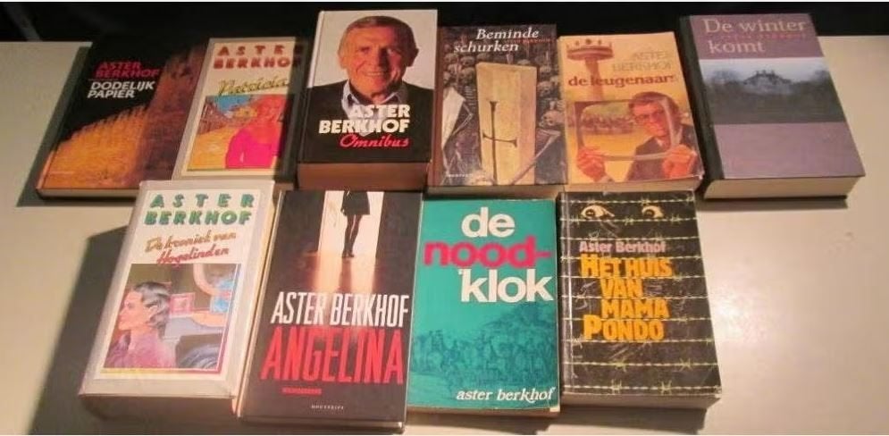 10 Prima Romans van Aster Berkhof, Boeken, Ophalen of Verzenden, Zo goed als nieuw