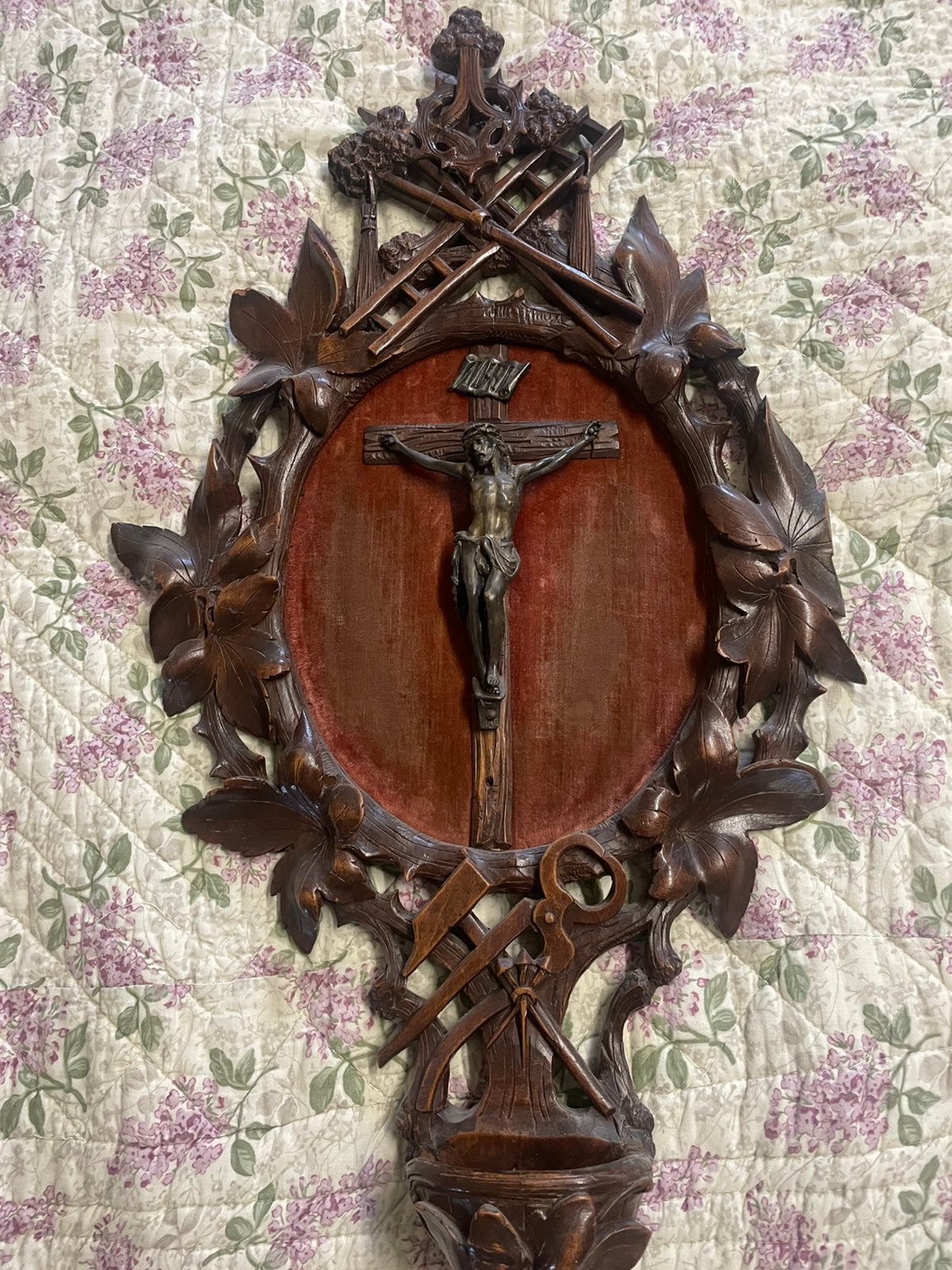 Jezus aan kruis in houtwerk, Antiquités & Art, Antiquités | Objets religieux, Enlèvement
