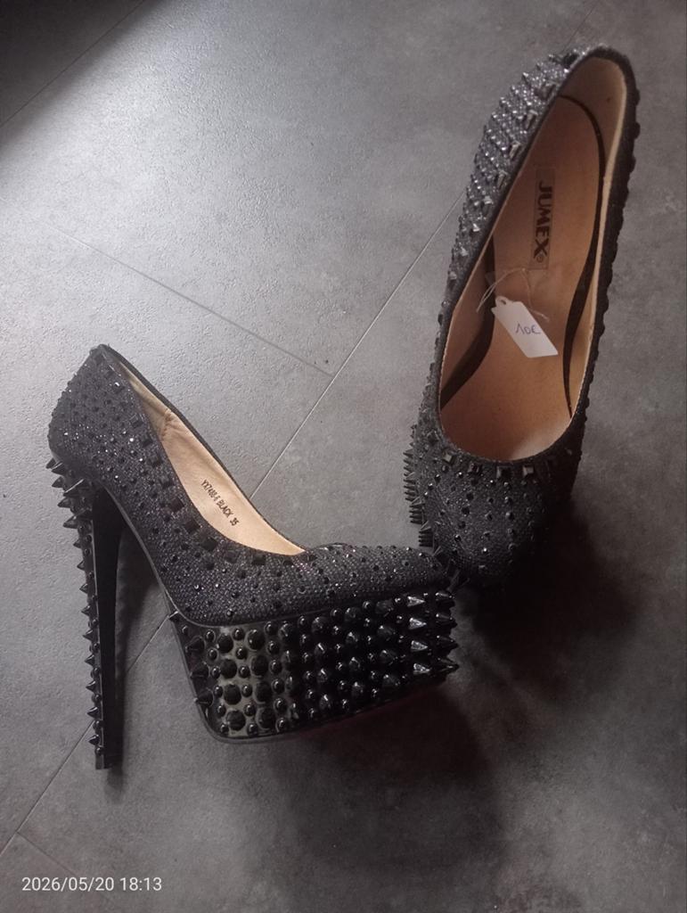 Chaussures à talons, Vêtements | Femmes, Chaussures, Noir, Enlèvement ou Envoi