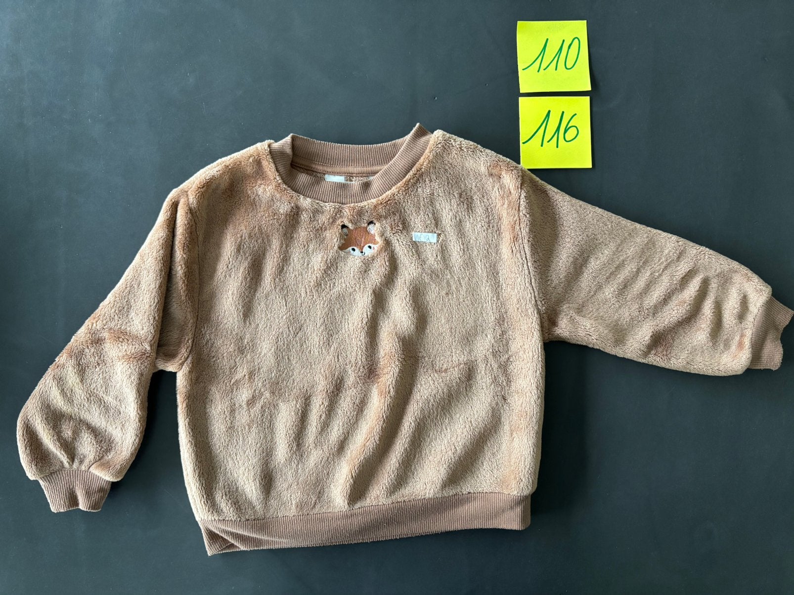 Fluffy sweater H&M meisje 110-116, Kinderen en Baby's, Kinderkleding | Maat 110, Ophalen of Verzenden, Zo goed als nieuw, Meisje