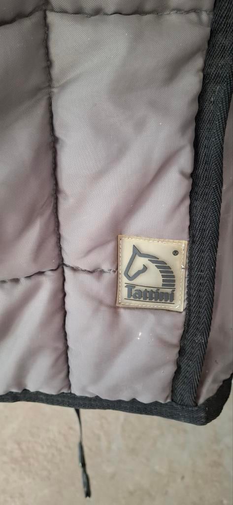 Couverture d'hiver lourde pour chevaux Tattini en bon état, Enlèvement, Gris