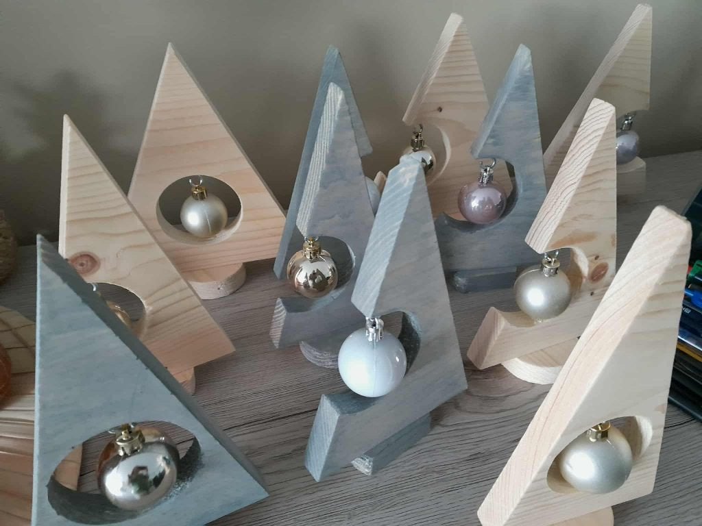 Kerstboompjes in hout, Diversen, Kerst, Ophalen of Verzenden, Nieuw