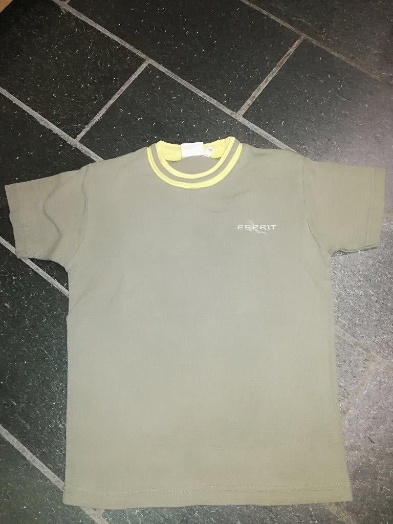 T-shirt maat 140, Enfants & Bébés, Vêtements enfant | Taille 140, Garçon, Enlèvement ou Envoi, Chemise ou À manches longues, Utilisé