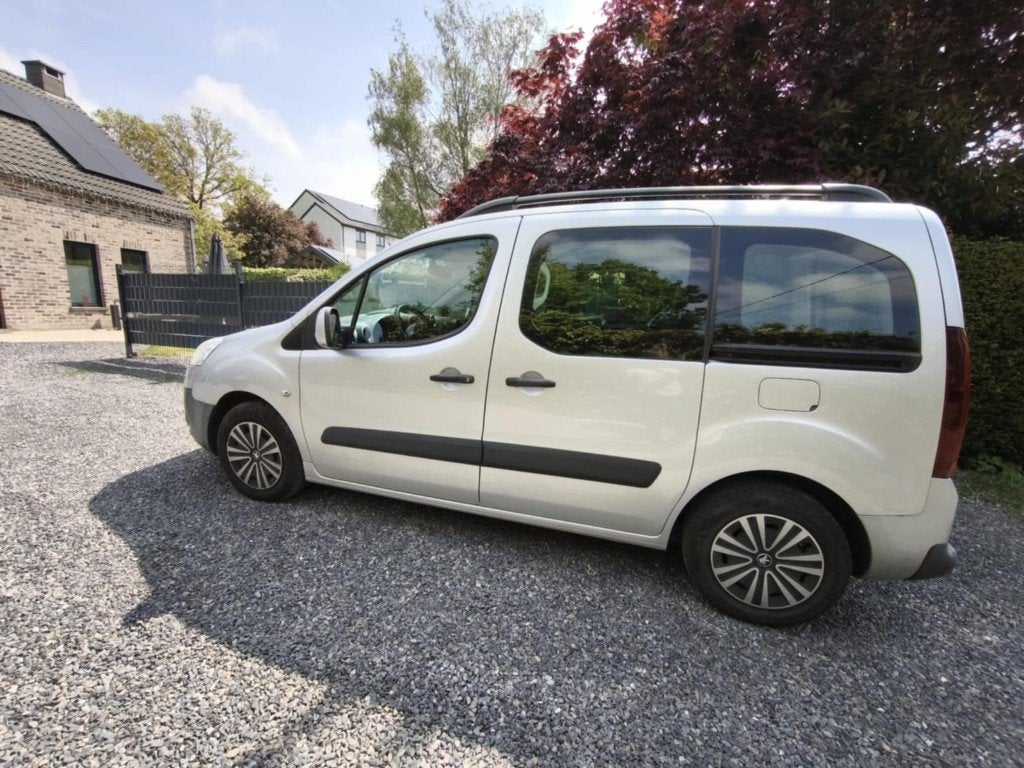 Véhicule PMR Peugeot Partner avec rampe et treuil, Automaat, Particulier, Zilver of Grijs, Te koop