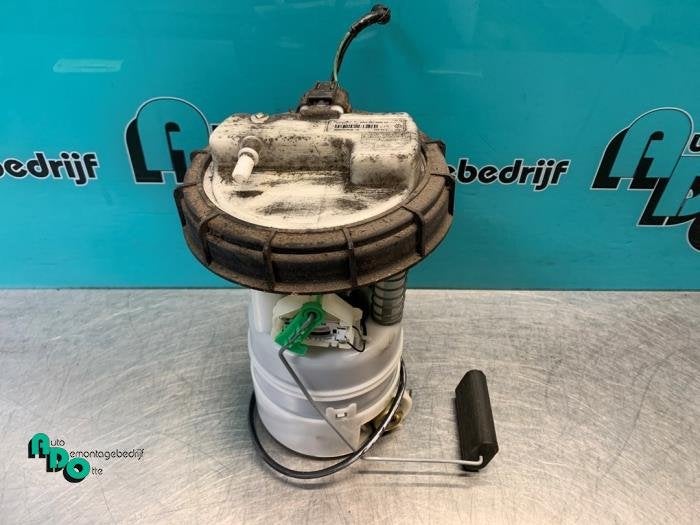 Brandstofpomp Elektrisch van een Renault Clio (Clio 3 06-), Auto-onderdelen, Gebruikt, -, Renault, -