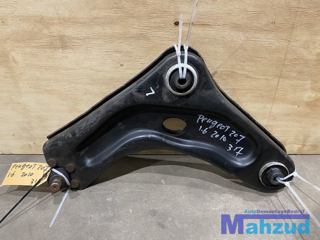 PEUGEOT 207 Links rechts draagarm 2006-2015, Auto-onderdelen, Taurusavenue 1
2132 LS  Hoofddorp, NL, Gebruikt, Contact.group@renault.com