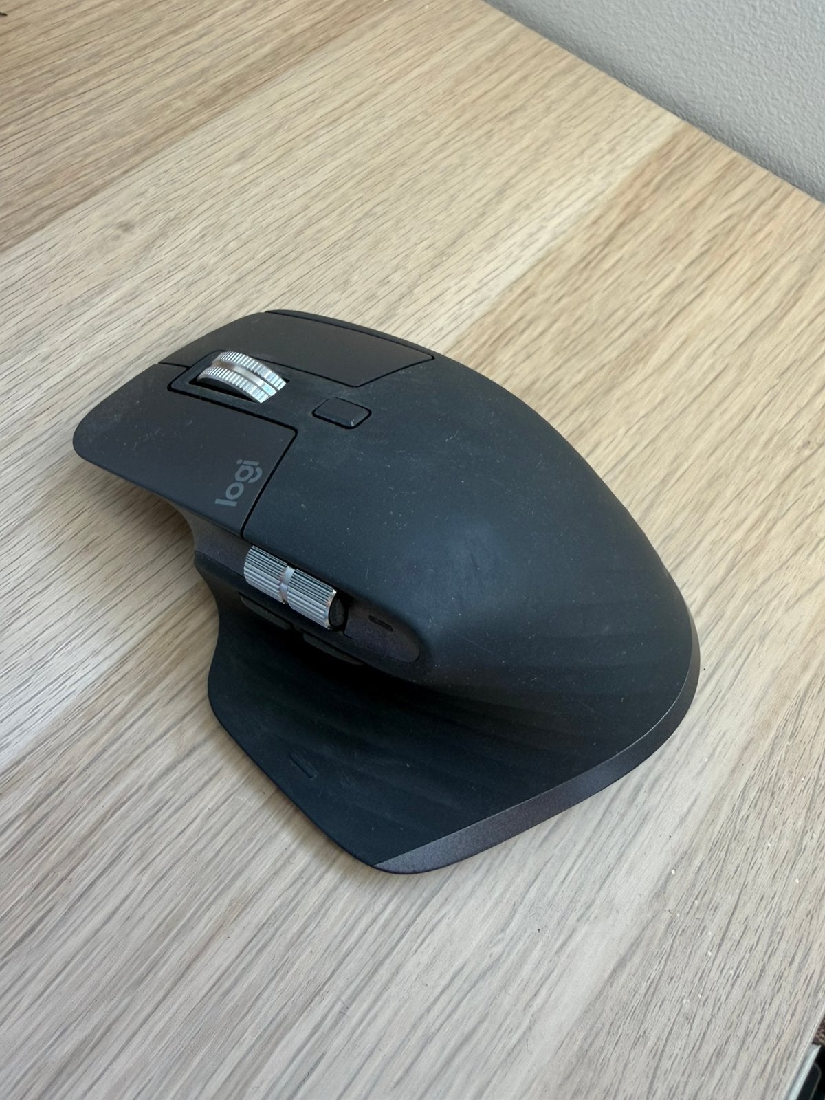 Logitech MX Master 3s, Ergonomique, Souris, Comme neuf, Enlèvement