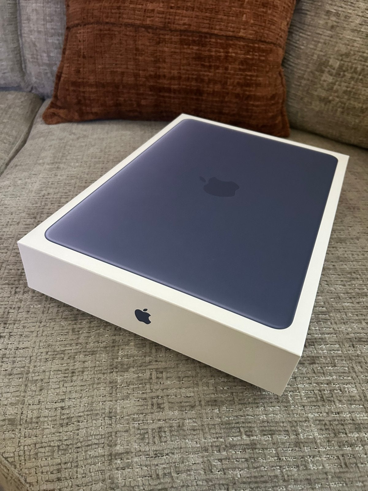 Macbook Neo neuf !, Computers en Software, Apple iPads, Ophalen, Zo goed als nieuw, 256 GB
