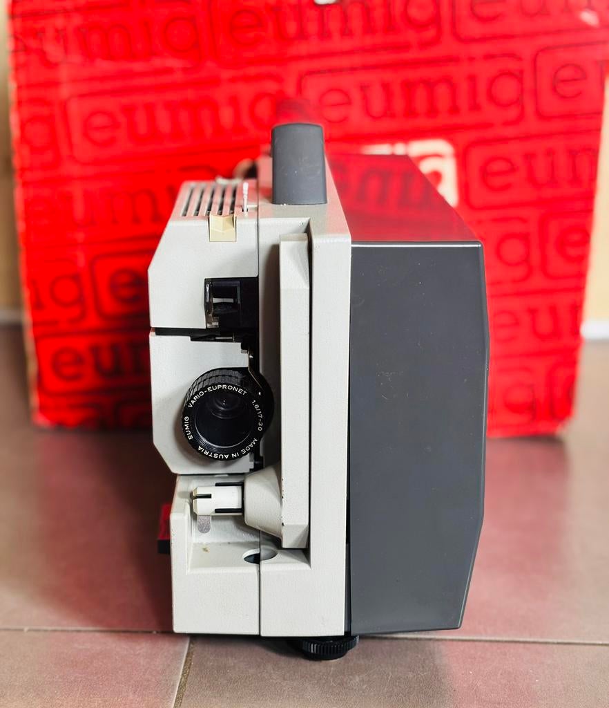 Filmprojector Eumig Mark 502D, Ophalen of Verzenden, Projector