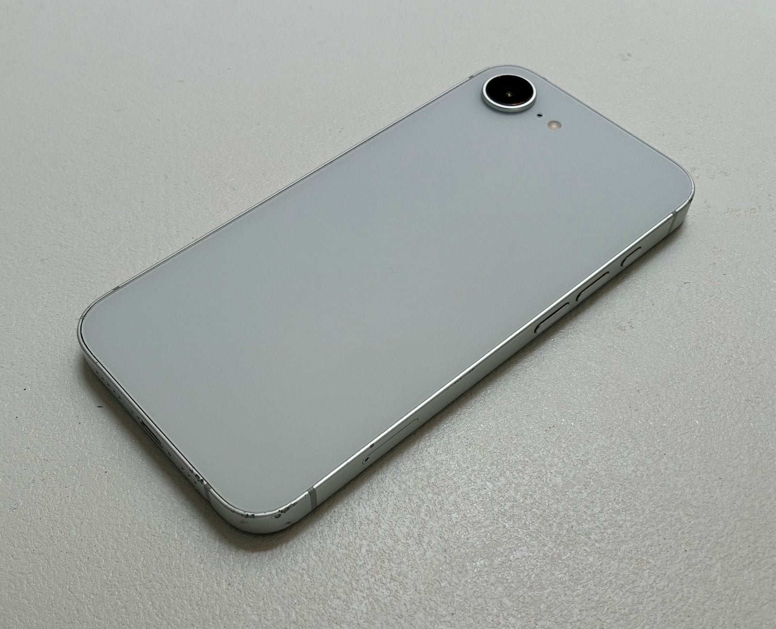 iPhone 16e 128 Go, Télécoms, Téléphonie mobile | Apple iPhone, Enlèvement ou Envoi, Comme neuf, 100 %, 128 GB