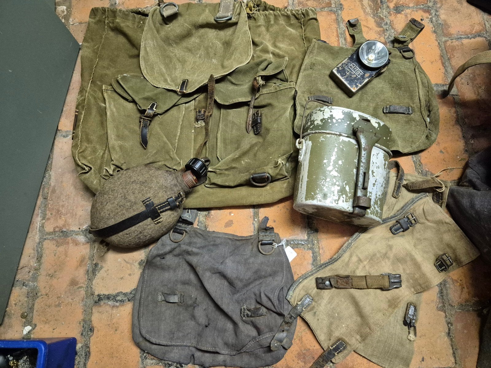 Lot Duits wo2 schuurvondst, Verzamelen, Ophalen of Verzenden
