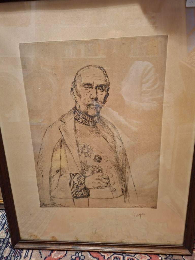 Belle photo derrière une vitre, Enlèvement