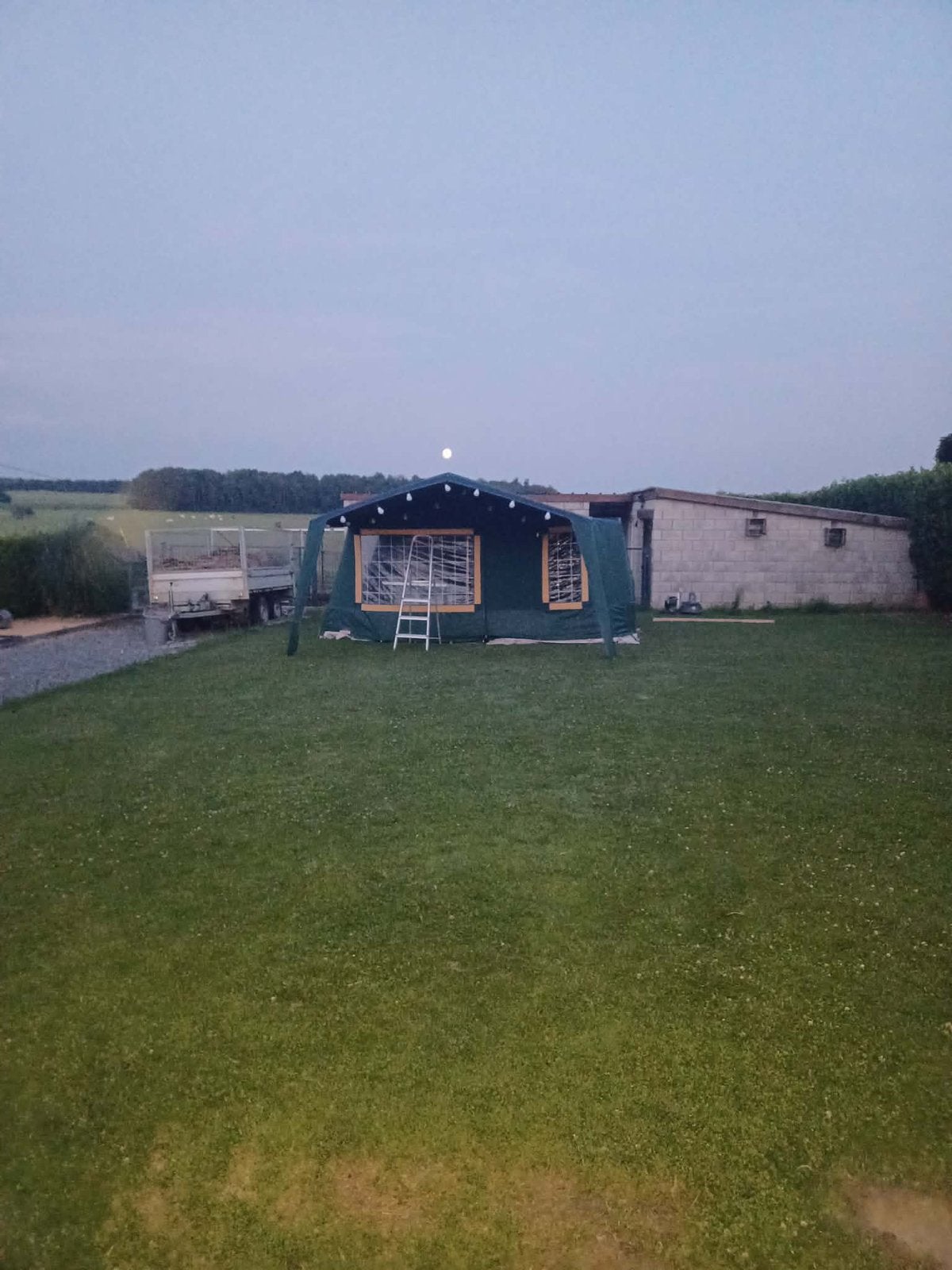 À vendre : Tente-remorque Cabanon Évasion, Caravanes & Camping, Enlèvement, Utilisé, Jusqu'à 6