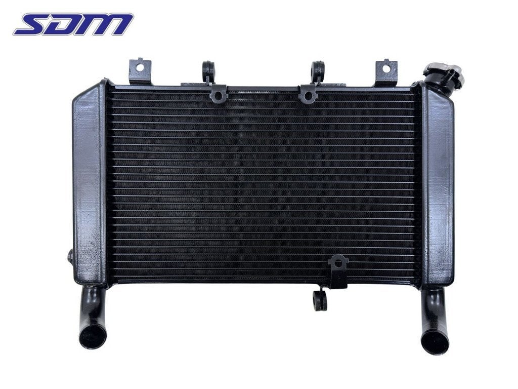 RADIATEUR Honda CB 650 R 2021-2024 (CB650R) (19010MKND51), Dhr. S. di Majo, Nieuw, Info@cama-motorparts.nl, P.J. Troelstraweg 8 8
3144 CX  MAASSLUIS, NL