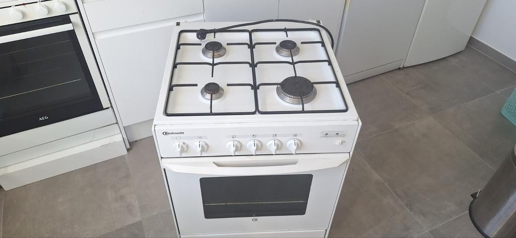 Cuisinière au Gaz Propane avec four électrique., Electroménager, Enlèvement, Électrique