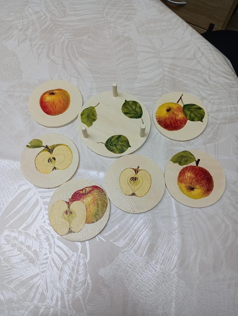 Sous verres ronds pomme, Maison & Meubles, Enlèvement ou Envoi